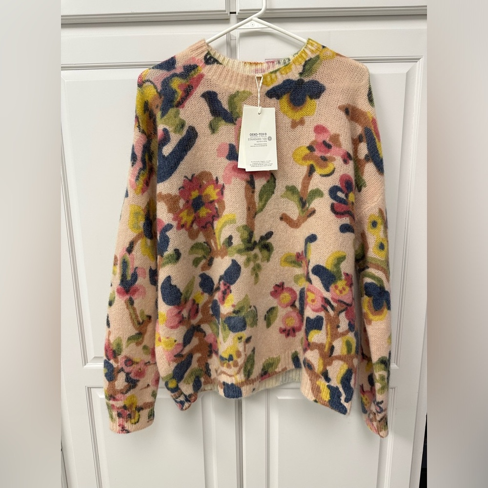 Sezane NWT floral sweater large